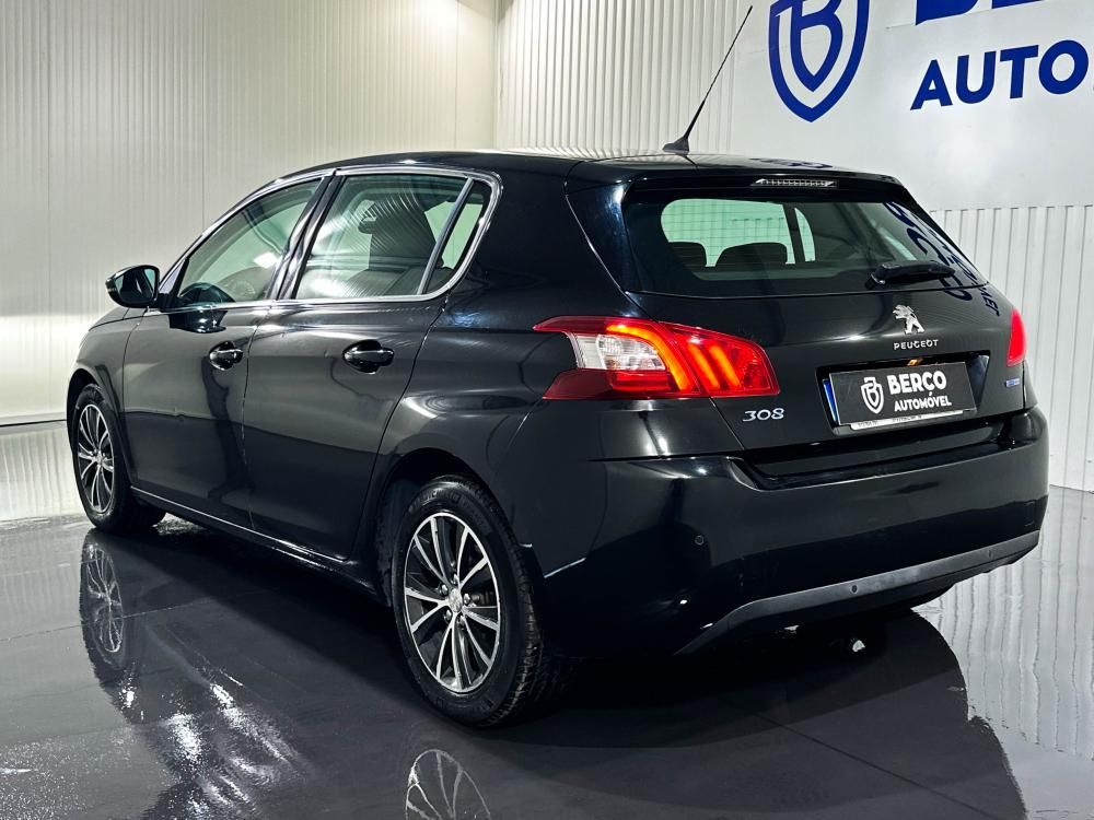 peugeot-308-2016-gasolina-1199cc