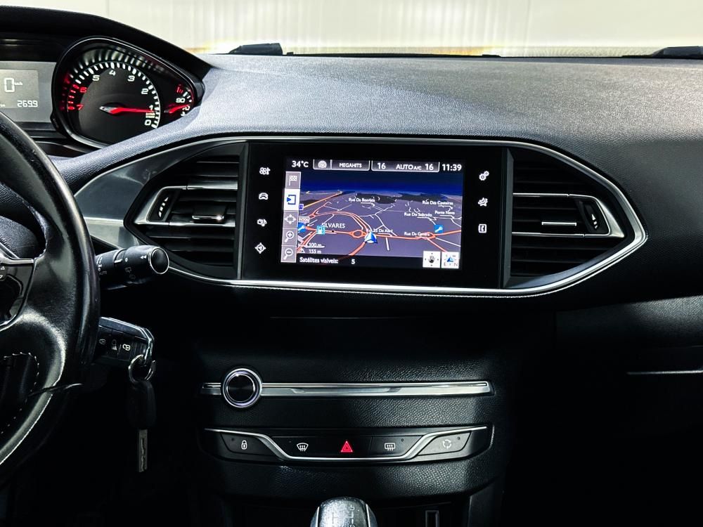 peugeot-308-2016-gasolina-1199cc