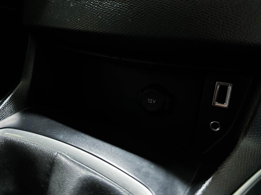 peugeot-308-2016-gasolina-1199cc