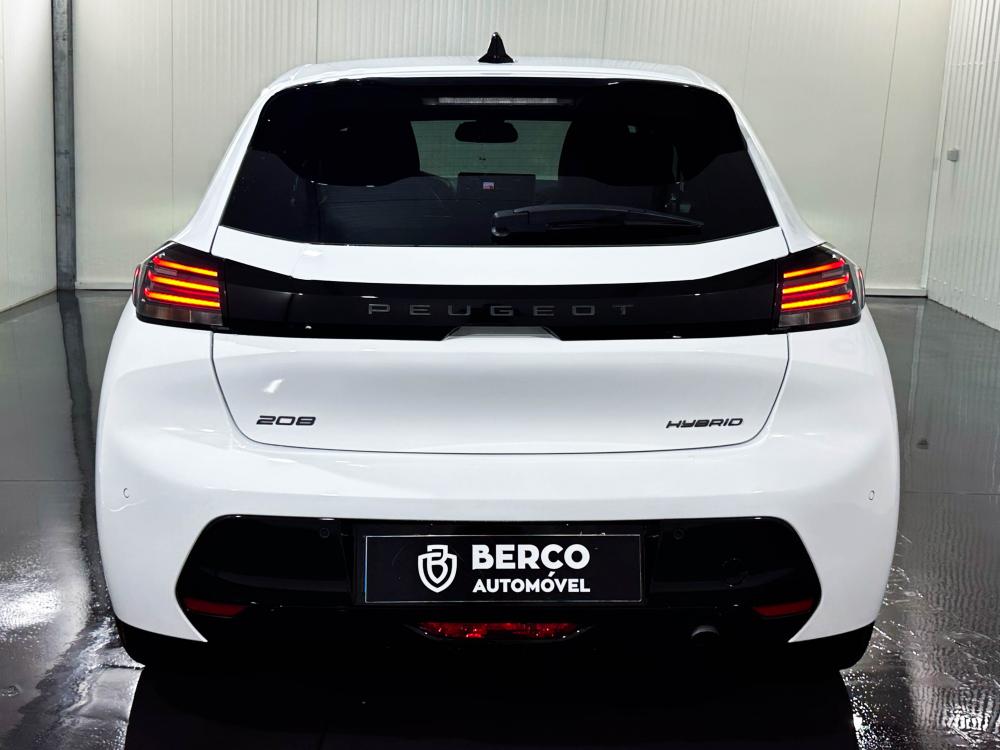 peugeot-208-2025-gasolina-1199cc