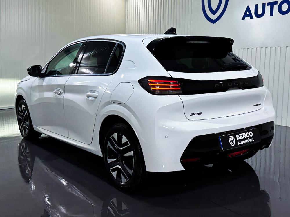 peugeot-208-2025-gasolina-1199cc