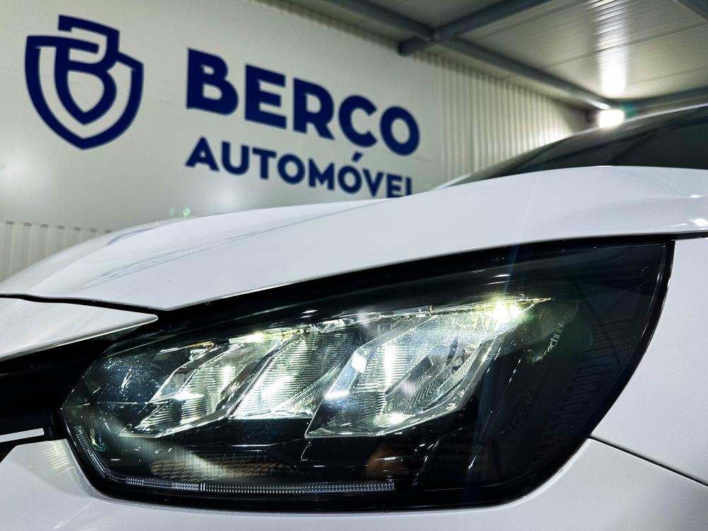 peugeot-208-2025-gasolina-1199cc