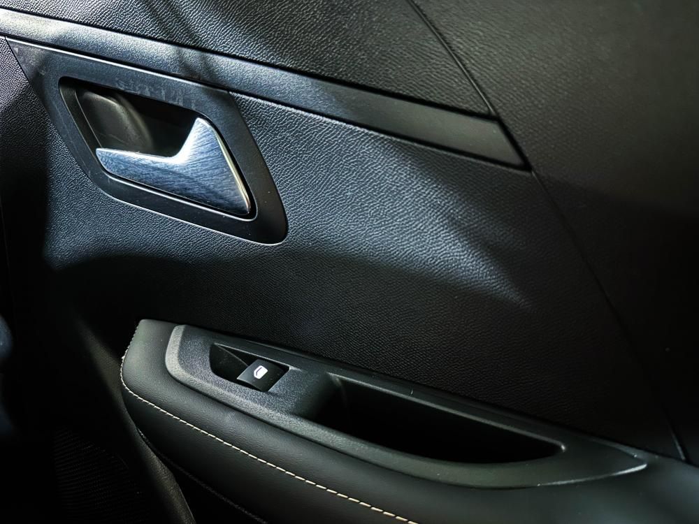 peugeot-208-2025-gasolina-1199cc