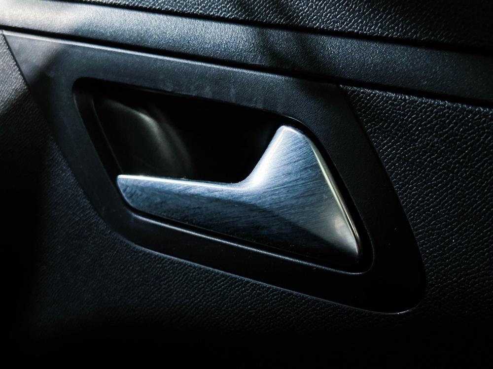 peugeot-208-2025-gasolina-1199cc