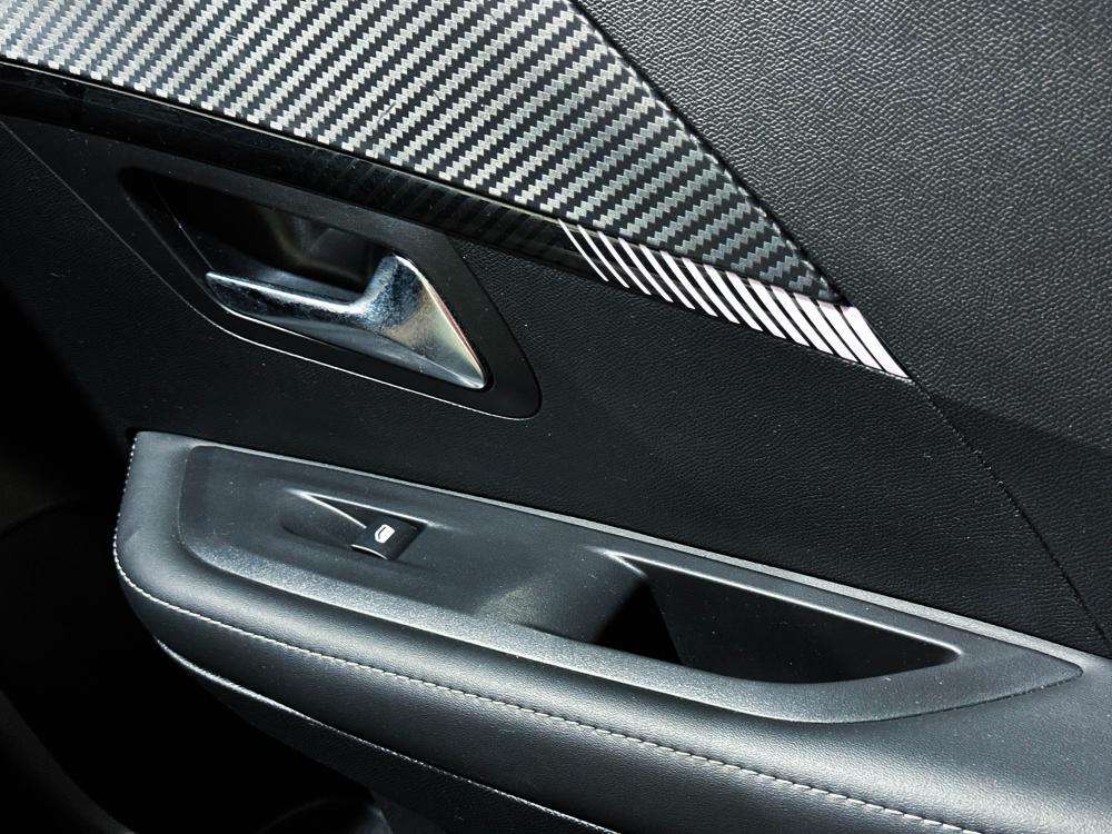 peugeot-208-2025-gasolina-1199cc