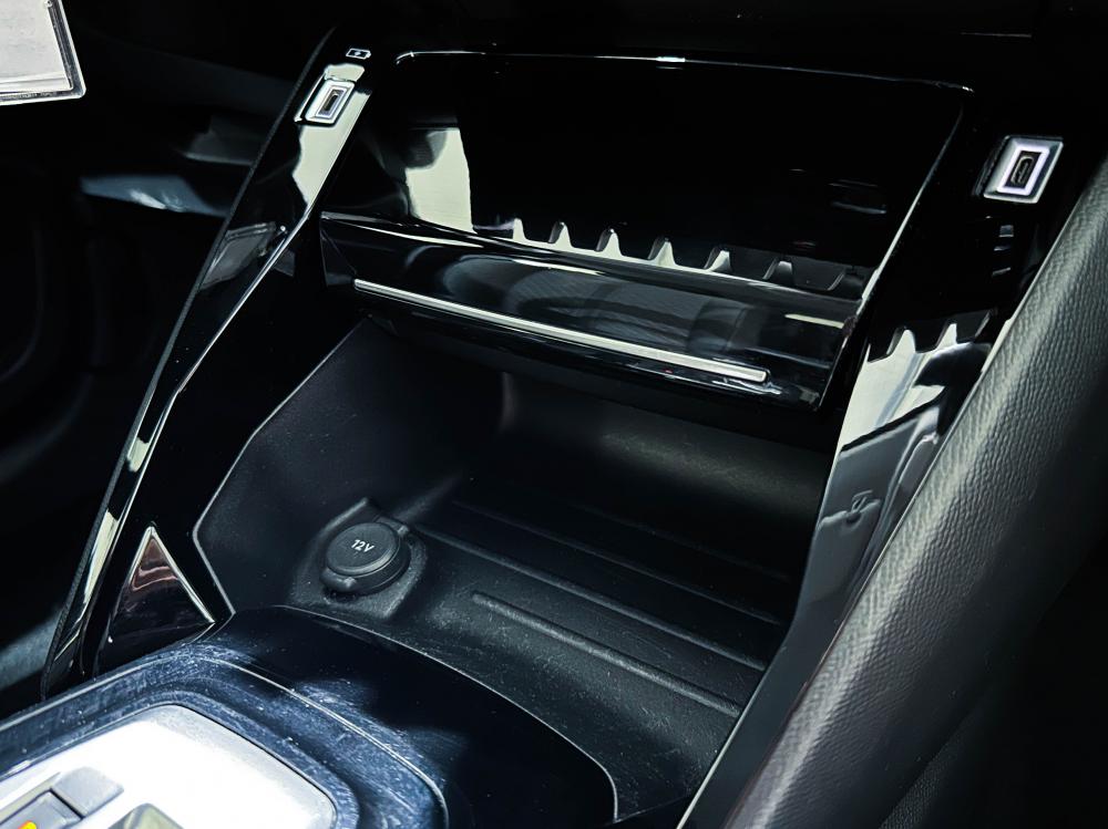 peugeot-208-2025-gasolina-1199cc