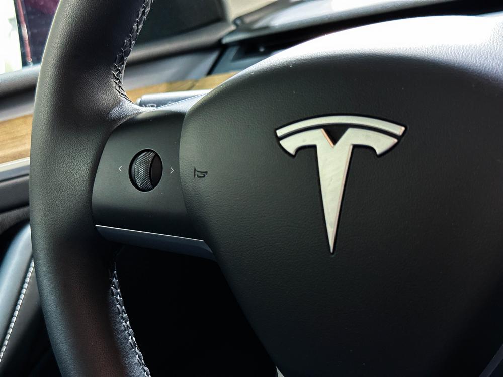 tesla-model-y-2024-eletrico-0cc