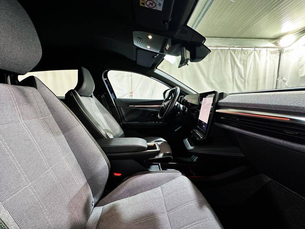 renault-megane-e-tech-2022-eletrico-0cc