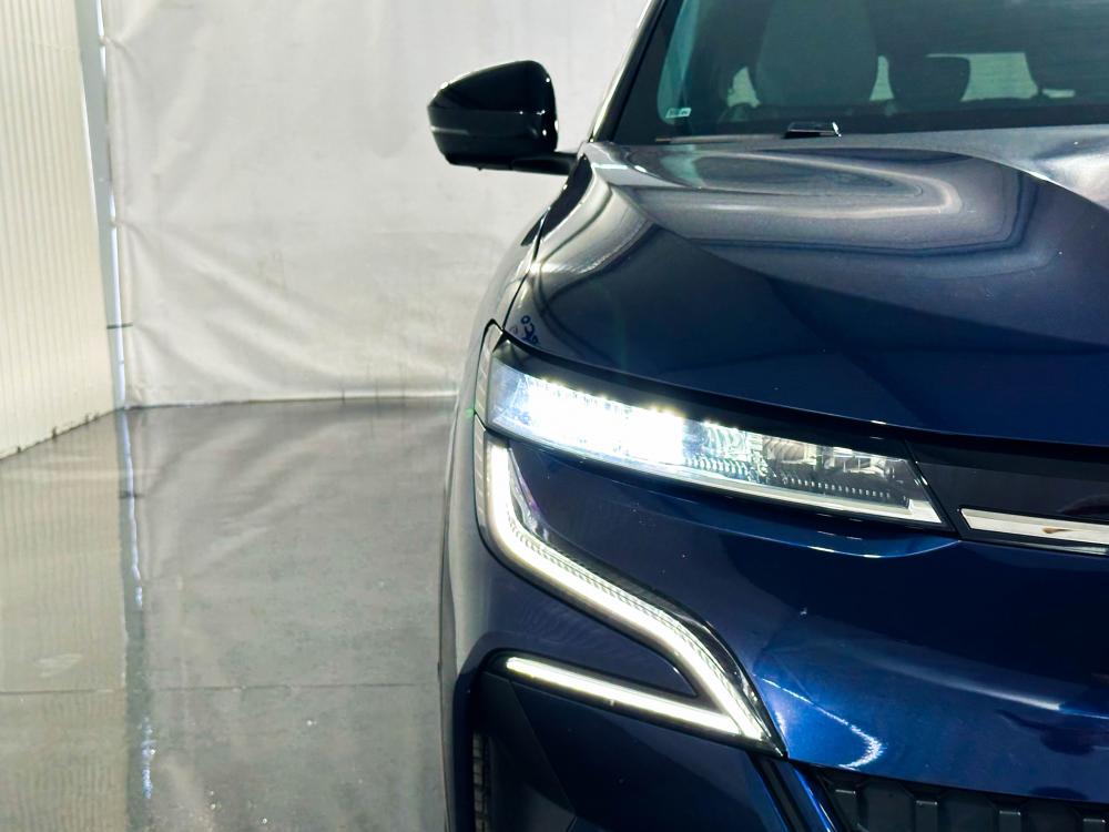 renault-megane-e-tech-2022-eletrico-0cc