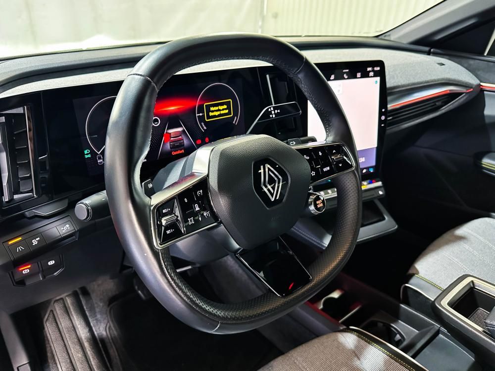 renault-megane-e-tech-2022-eletrico-0cc