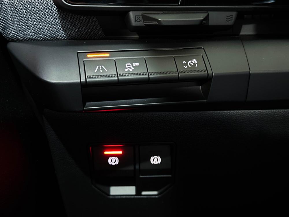 renault-megane-e-tech-2022-eletrico-0cc