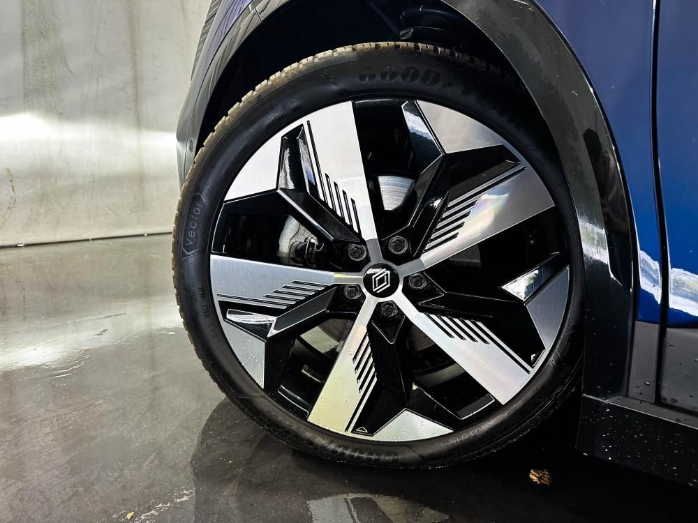 renault-megane-e-tech-2022-eletrico-0cc