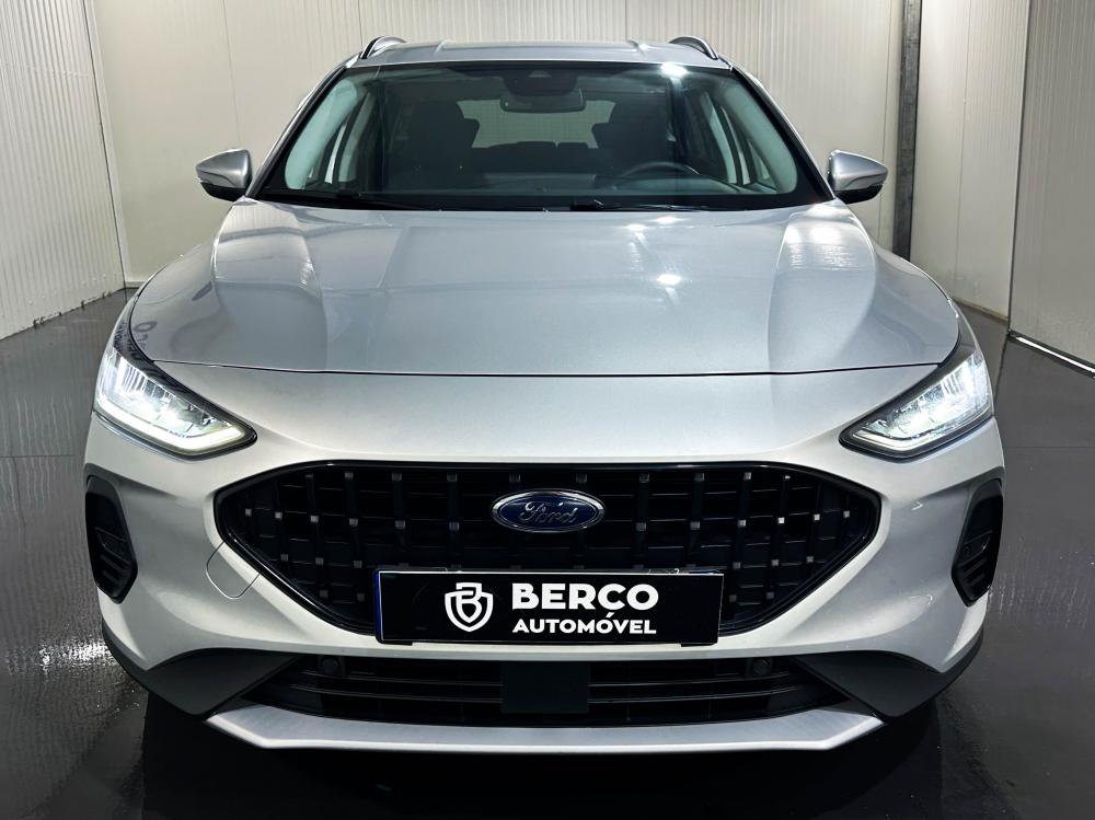 ford-focus-2025-gasolina-999cc
