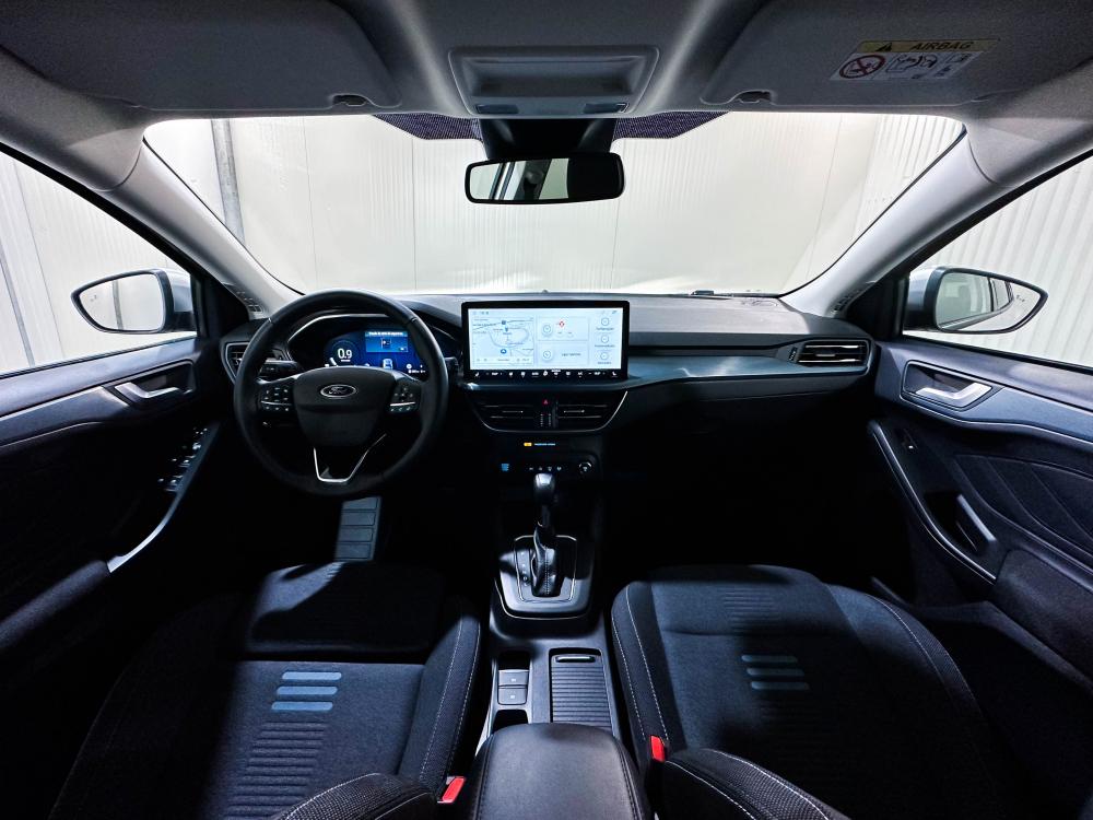 ford-focus-2025-gasolina-999cc