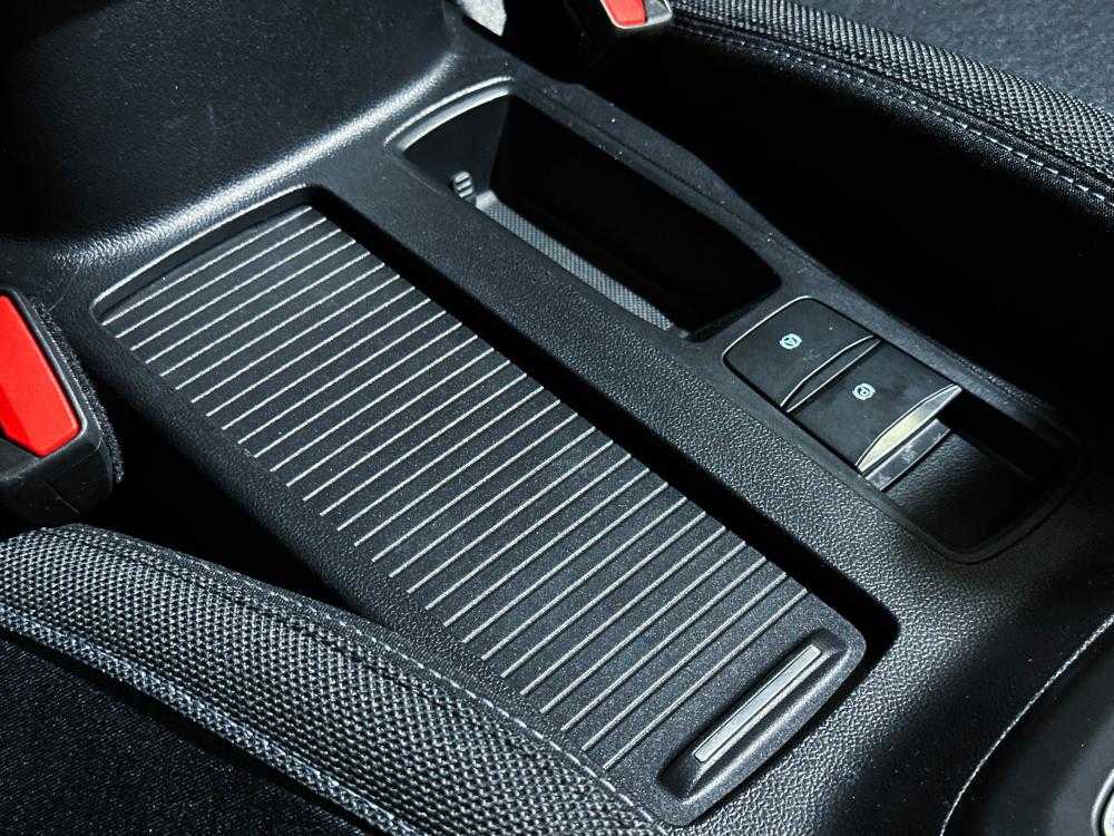 ford-focus-2025-gasolina-999cc