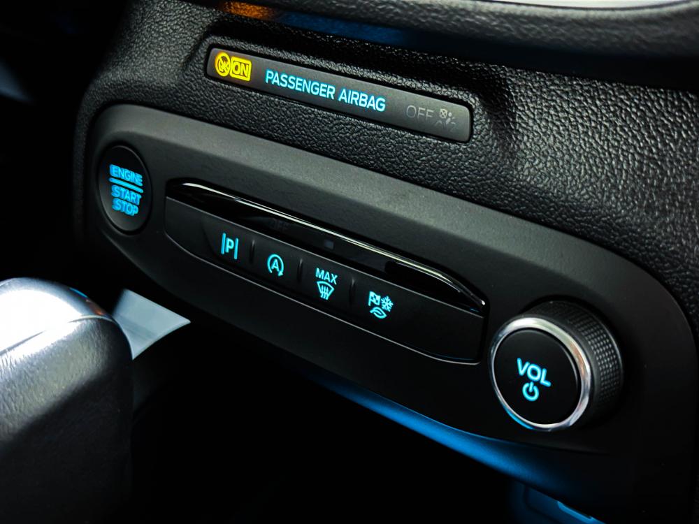 ford-focus-2025-gasolina-999cc