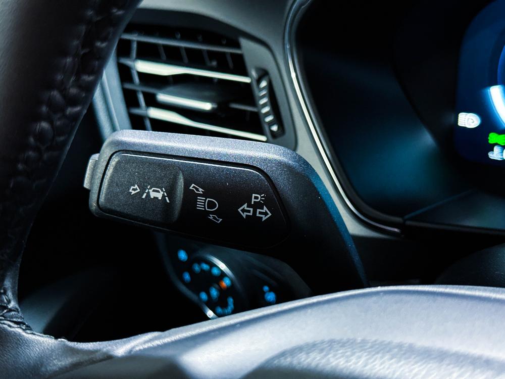 ford-focus-2025-gasolina-999cc