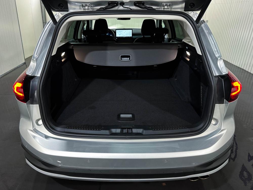 ford-focus-2025-gasolina-999cc
