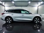ford-focus-2025-gasolina-999cc