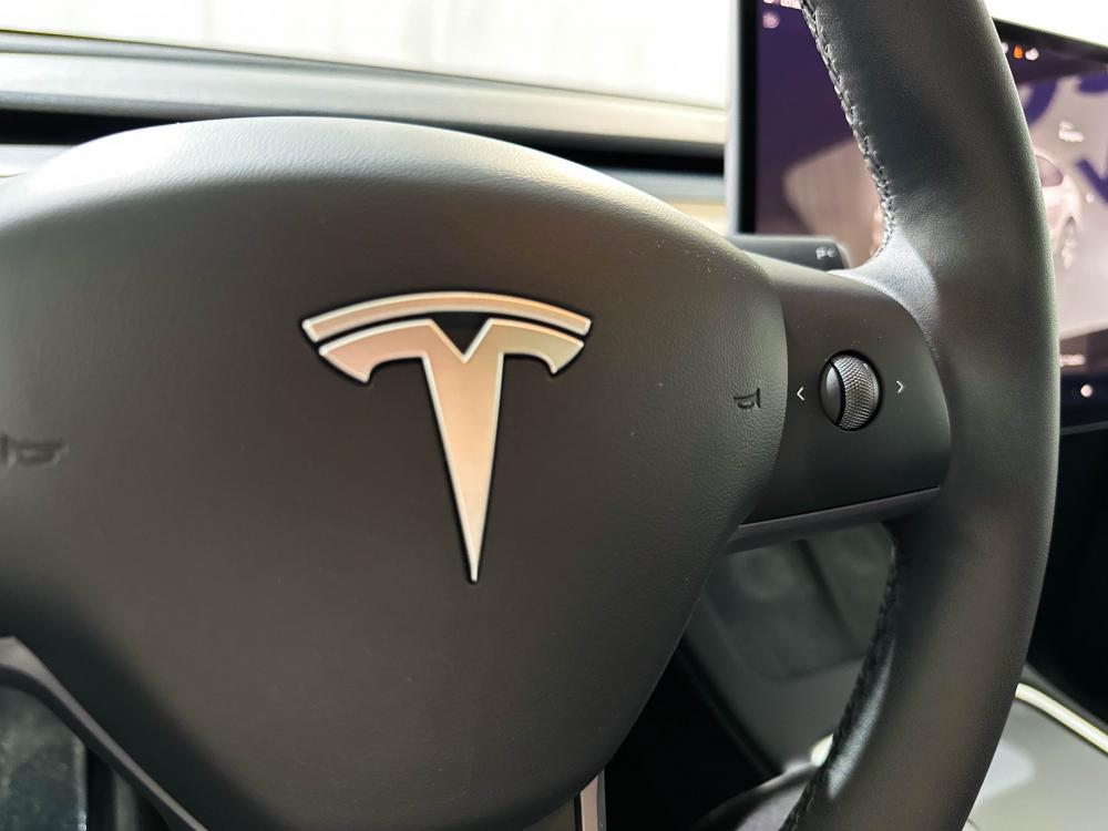 tesla-model-y-2023-eletrico-0cc