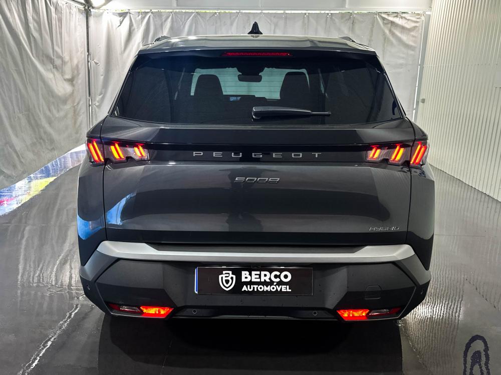 peugeot-5008-2024-gasolina-1199cc