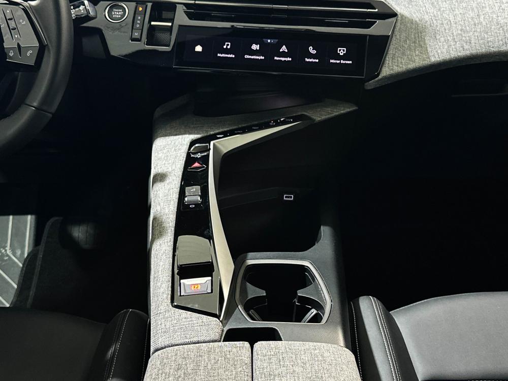 peugeot-5008-2024-gasolina-1199cc