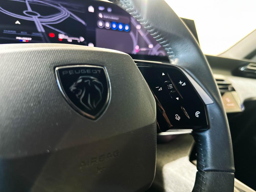 peugeot-5008-2024-gasolina-1199cc