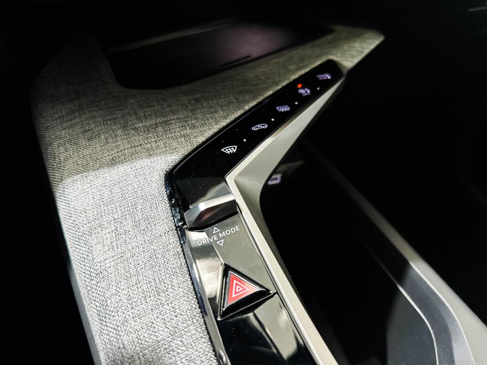 peugeot-5008-2024-gasolina-1199cc