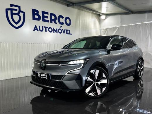 renault-megane-e-tech-2022-eletrico-0cc