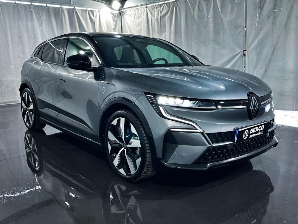 renault-megane-e-tech-2022-eletrico-0cc