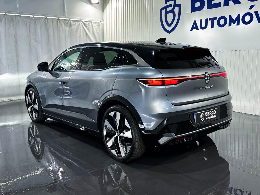 renault-megane-e-tech-2022-eletrico-0cc