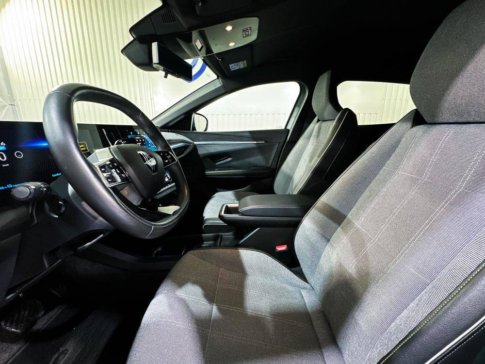 renault-megane-e-tech-2022-eletrico-0cc