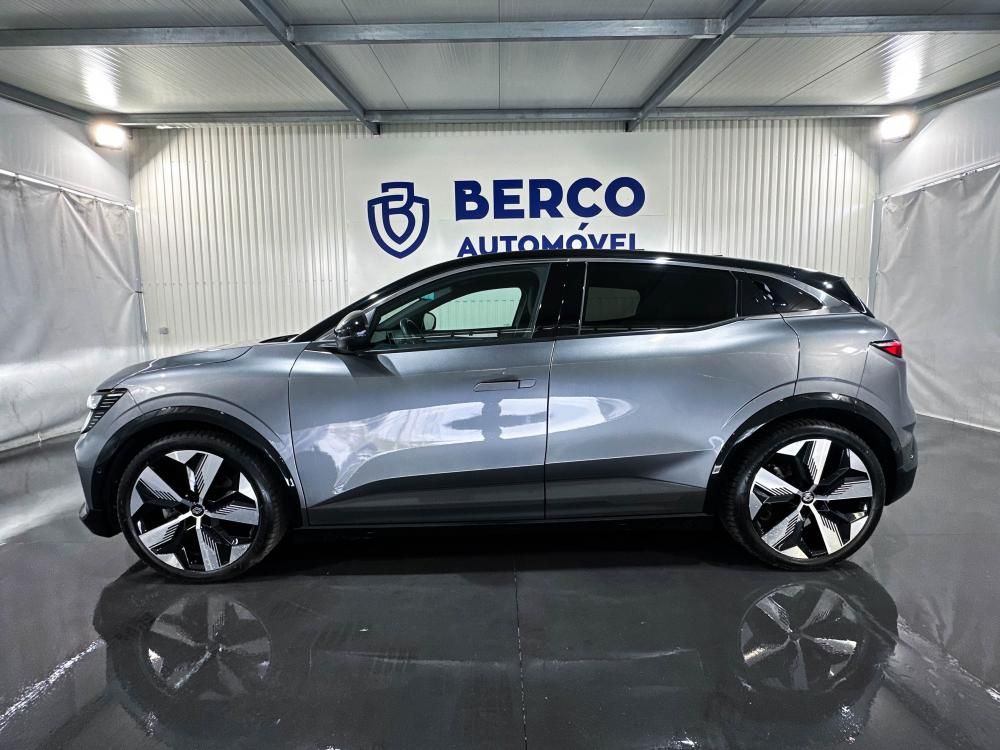 renault-megane-e-tech-2022-eletrico-0cc