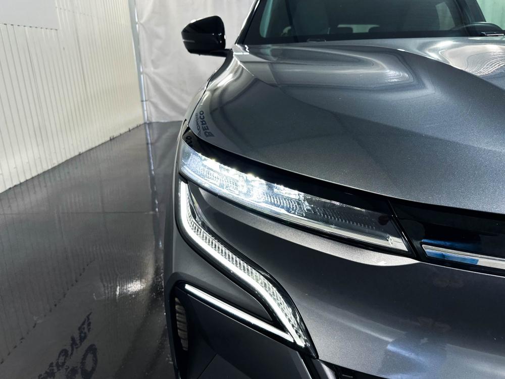 renault-megane-e-tech-2022-eletrico-0cc