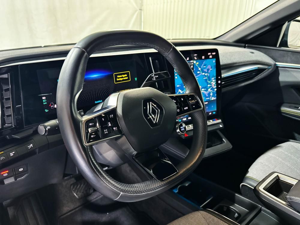 renault-megane-e-tech-2022-eletrico-0cc