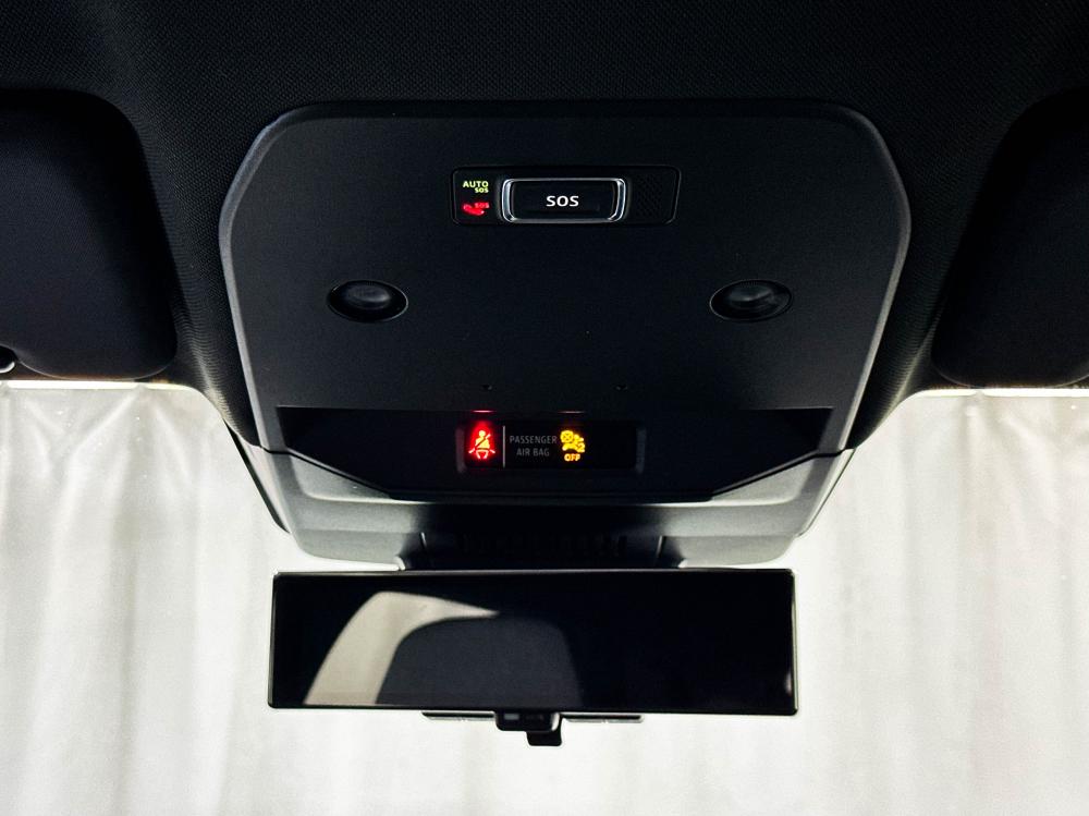 renault-megane-e-tech-2022-eletrico-0cc
