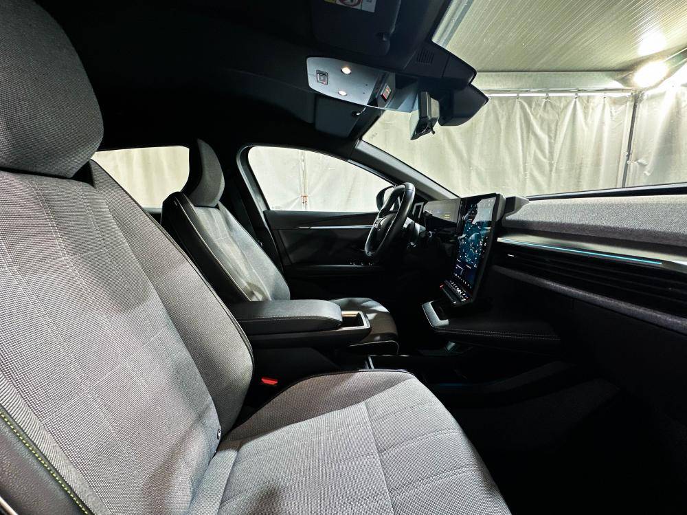 renault-megane-e-tech-2022-eletrico-0cc