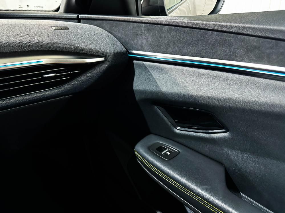 renault-megane-e-tech-2022-eletrico-0cc