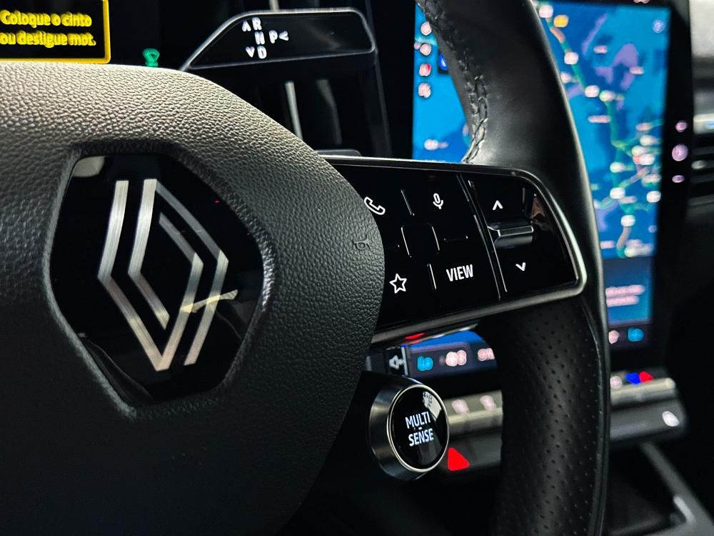 renault-megane-e-tech-2022-eletrico-0cc