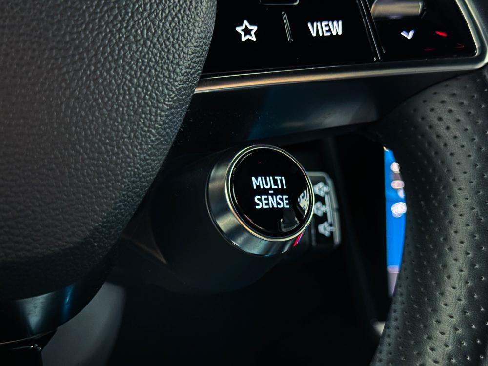 renault-megane-e-tech-2022-eletrico-0cc