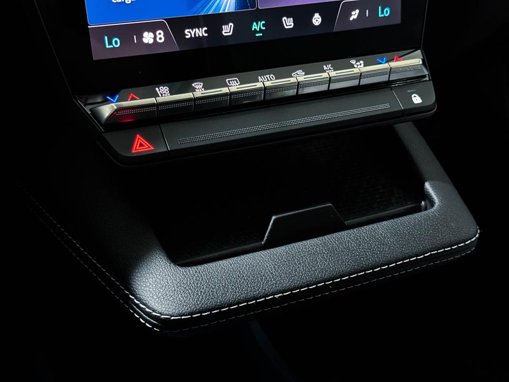 renault-megane-e-tech-2022-eletrico-0cc