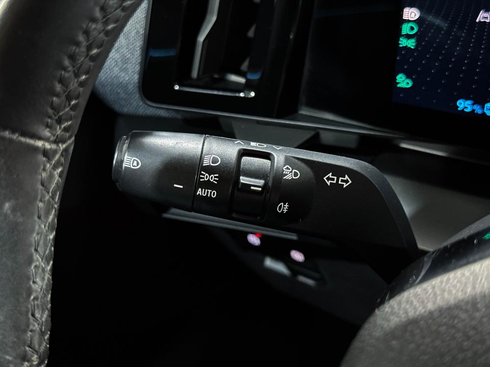 renault-megane-e-tech-2022-eletrico-0cc