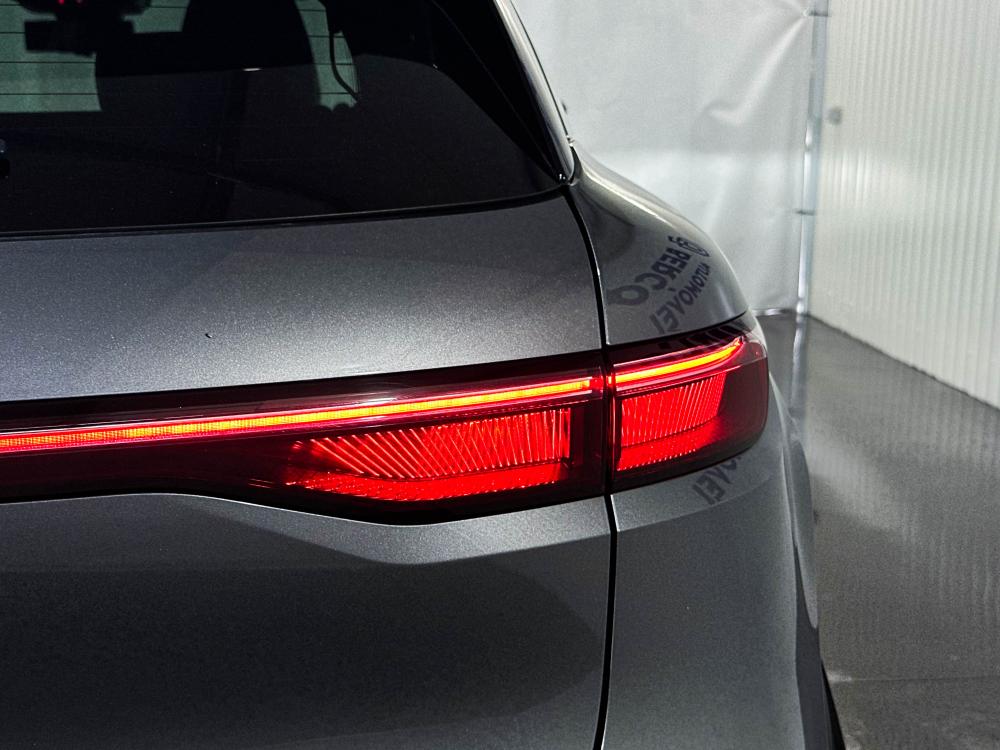 renault-megane-e-tech-2022-eletrico-0cc