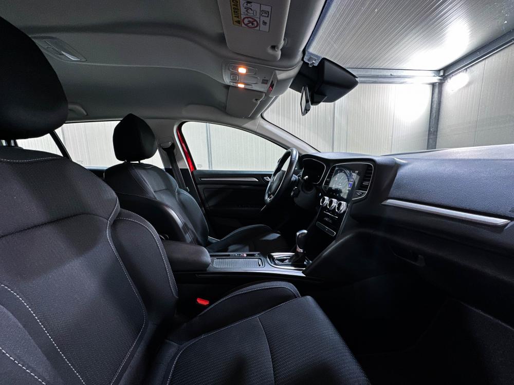 renault-megane-2022-hibrido-a-diesel-1598cc