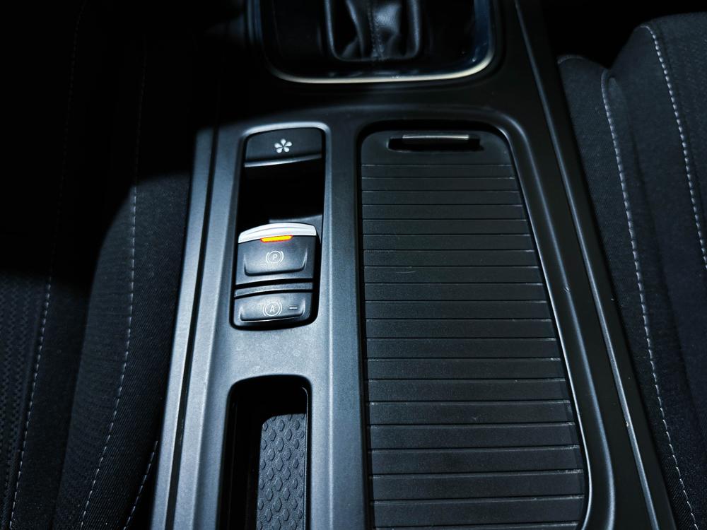 renault-megane-2022-hibrido-a-diesel-1598cc