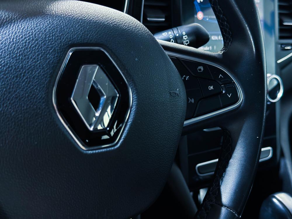 renault-megane-2022-hibrido-a-diesel-1598cc