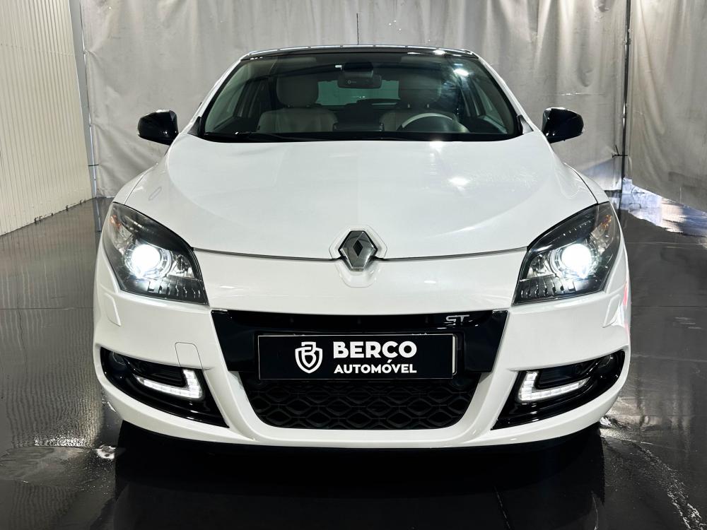 renault-megane-coupe-2012-diesel-1995cc