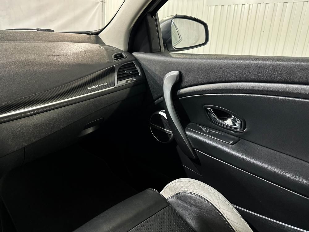 renault-megane-coupe-2012-diesel-1995cc
