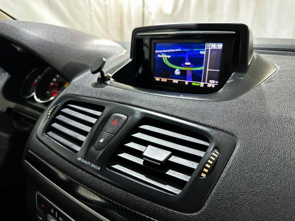 renault-megane-coupe-2012-diesel-1995cc