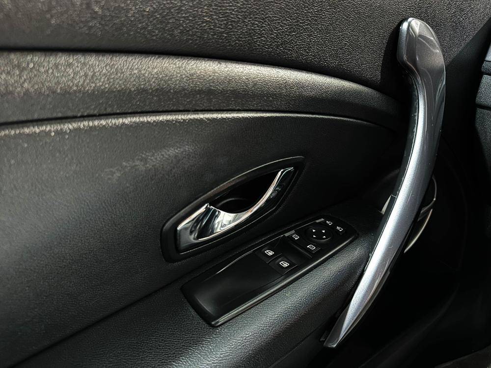 renault-megane-coupe-2012-diesel-1995cc